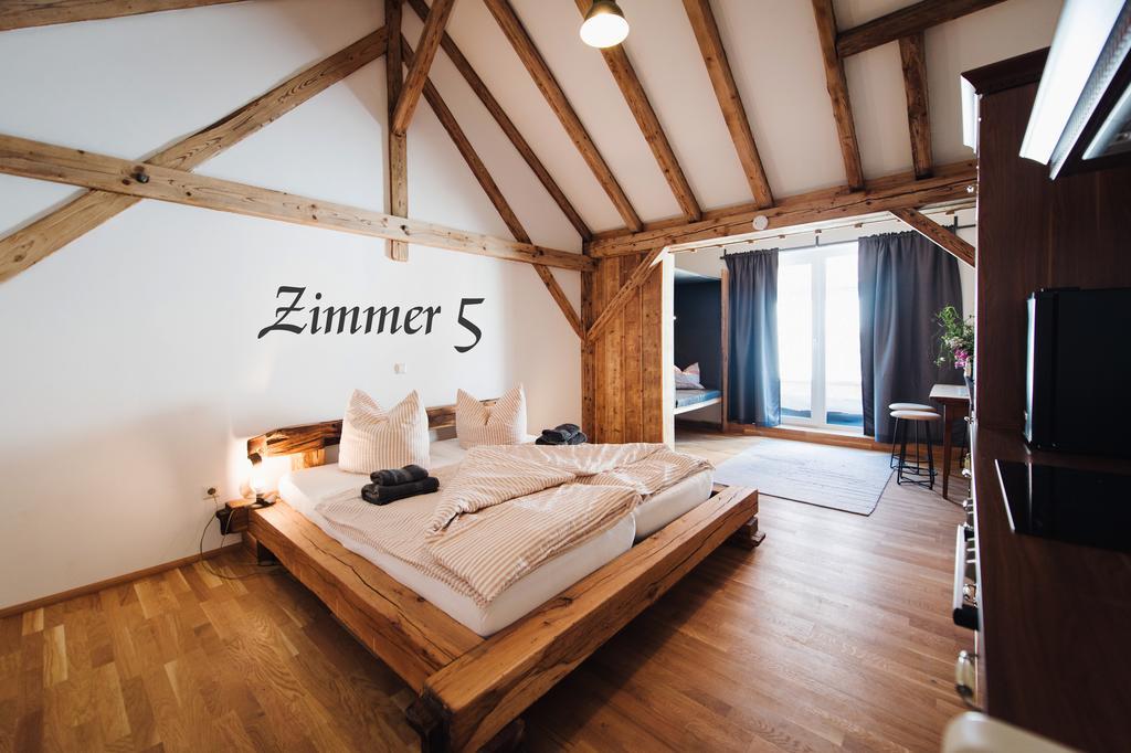 Alte Kass Hotel & Kaffeehaus Neidlingen المظهر الخارجي الصورة